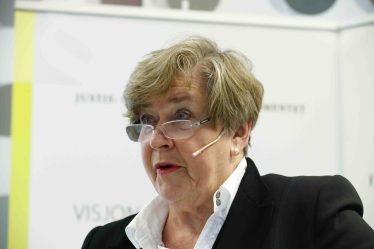 Le comité de sélection des armes veut un procès pour l'utilisation de pistolets paralysants électroniques par la police - 20