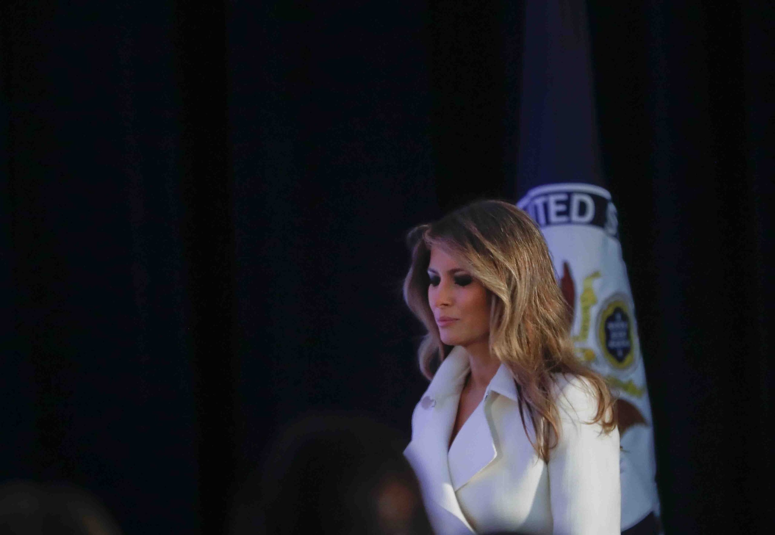 Un journal britannique doit verser une compensation d'un million de dollars à Melania Trump 4 Un journal britannique doit verser une compensation d'un million de dollars à Melania Trump - 3