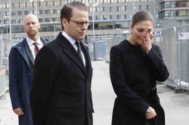 La princesse héritière Victoria a rendu hommage aux victimes - 18