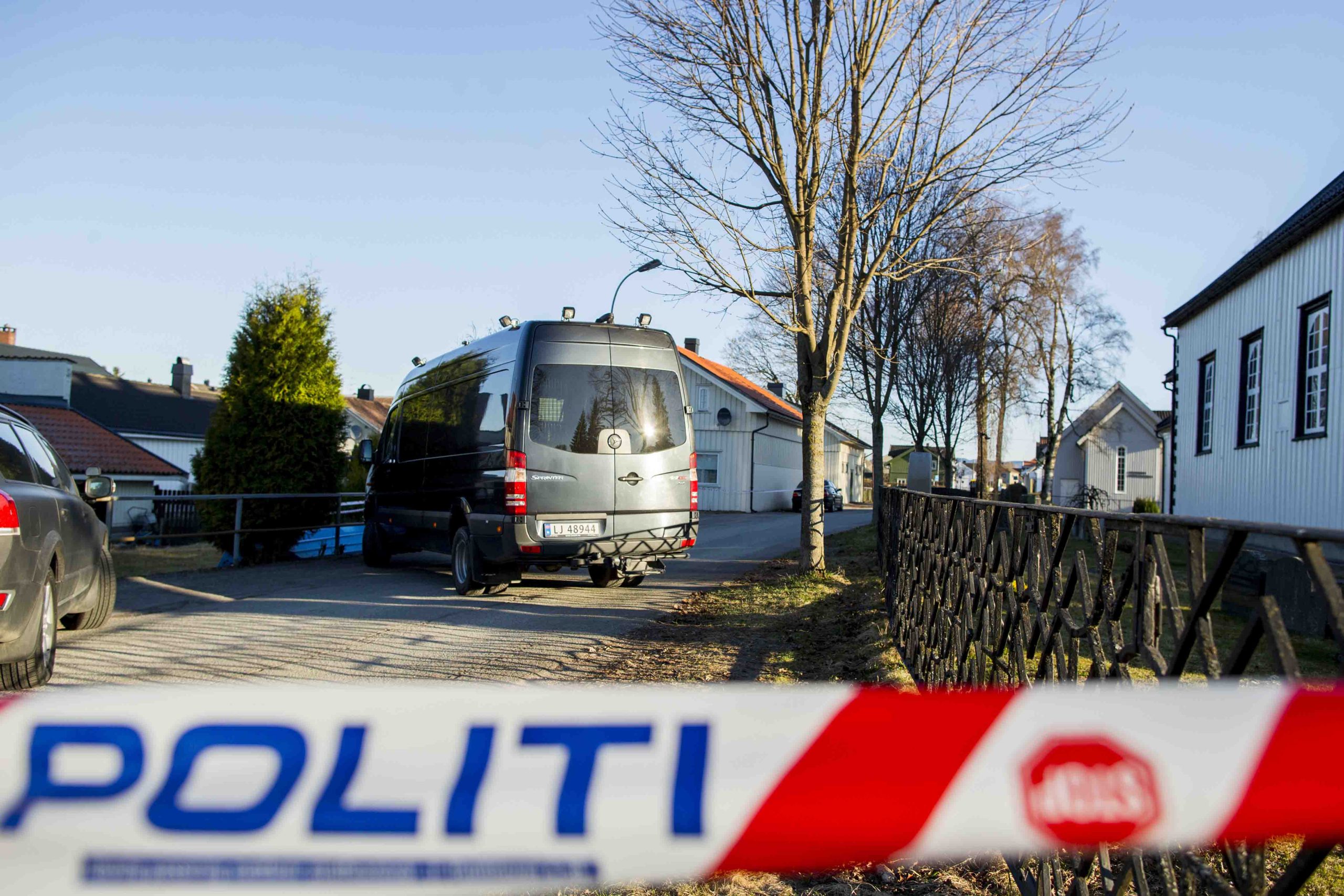 Groupe de bombes en place à Porsgrunn après la découverte d'un objet suspect - une personne arrêtée 4 Groupe de bombes en place à Porsgrunn après la découverte d'un objet suspect - une personne arrêtée - 3