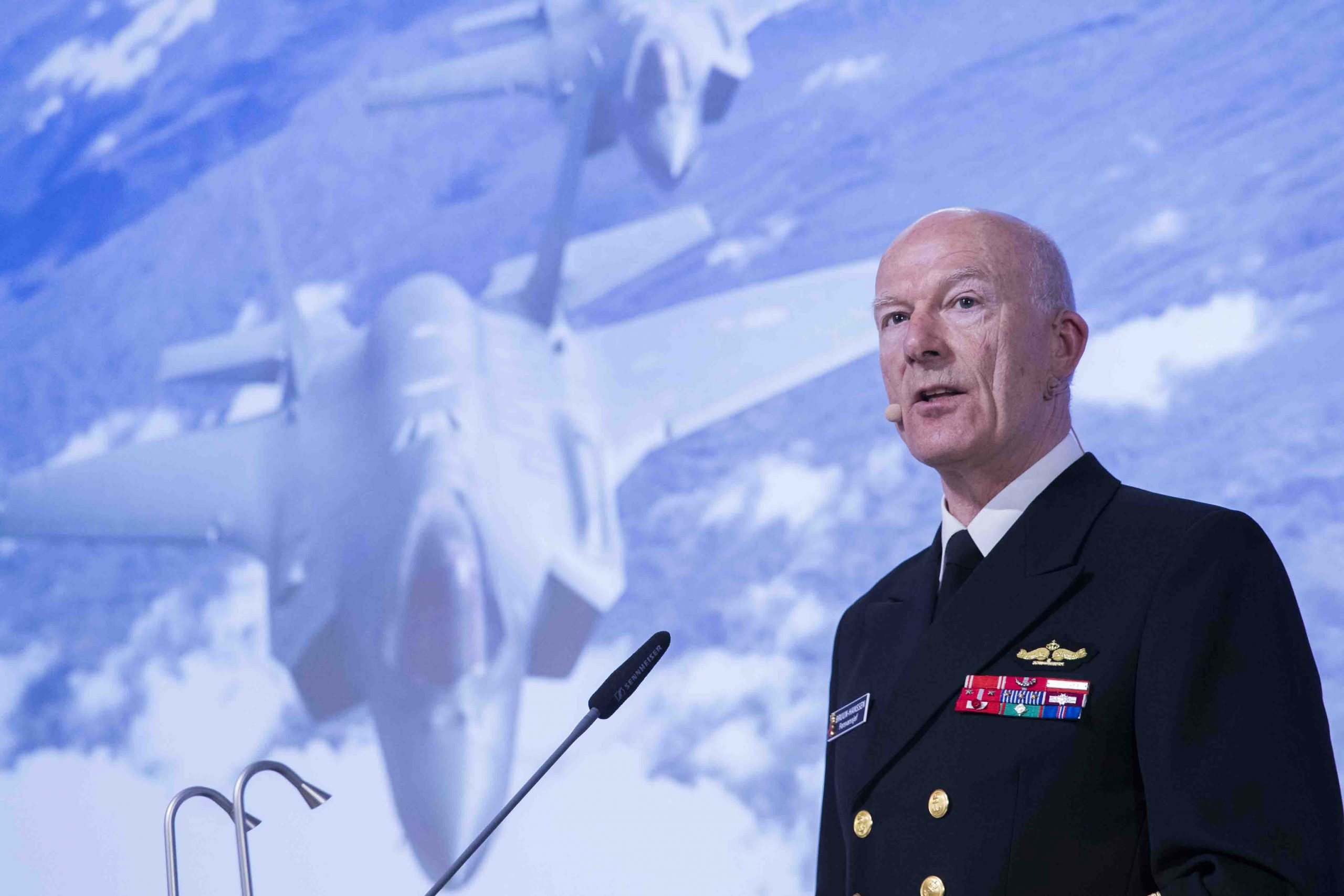 Chef de la défense : L'état des forces armées est faible 4 Chef de la défense : L'état des forces armées est faible - 3