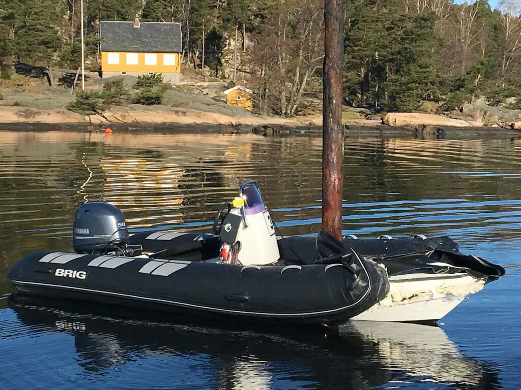 MISE À JOUR : Il est confirmé que l'homme a été tué dans un accident de bateau à Hankø à Østfold dimanche. 4 MISE À JOUR : Il est confirmé que l'homme a été tué dans un accident de bateau à Hankø à Østfold dimanche. - 3