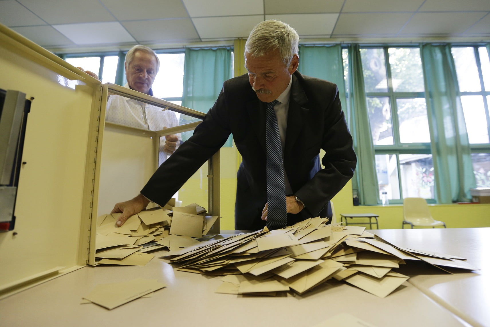 Un tiers des électeurs ont choisi un candidat à la présidentielle en France 4 Un tiers des électeurs ont choisi un candidat à la présidentielle en France - 3