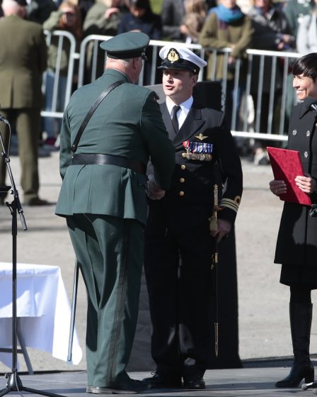 Des vétérans norvégiens honorés par des médailles 8 Des vétérans norvégiens honorés par des médailles - 7