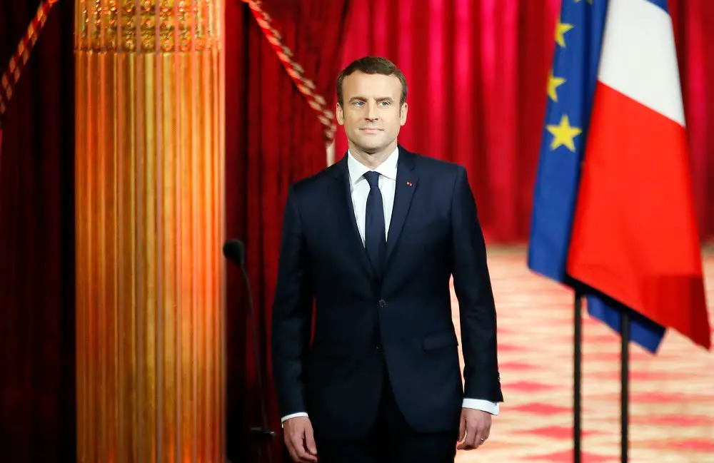 Macron a prêté serment en tant que plus jeune président de l'histoire de la France 4 Macron a prêté serment en tant que plus jeune président de l'histoire de la France - 3