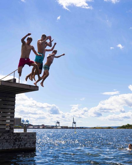 L'été arrive, mais l'eau sera froide 24 L'été arrive, mais l'eau sera froide - 23