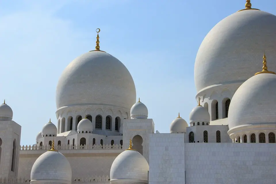 Les mosquées dépendent des aides de l'État 4 Les mosquées dépendent des aides de l'État - 3