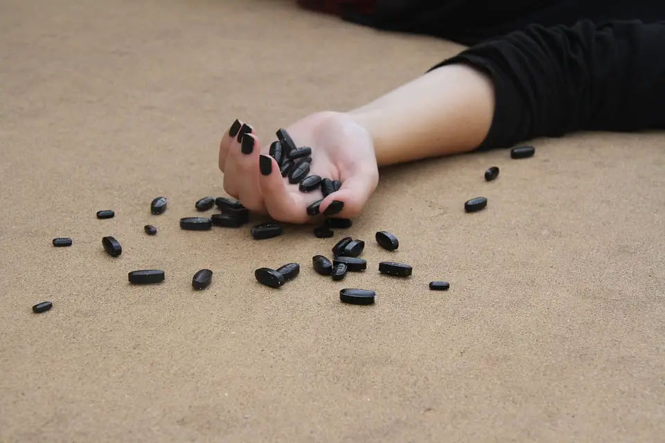 Davantage de personnes meurent d'overdoses 4 Davantage de personnes meurent d'overdoses - 3