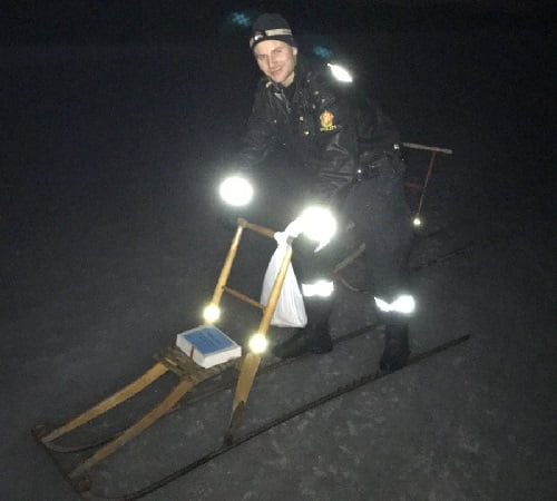 Petter Police à Levanger sur appel à un cambriolage de chalet - sur une « étincelle » ! 4 Petter Police à Levanger sur appel à un cambriolage de chalet - sur une « étincelle » ! - 3