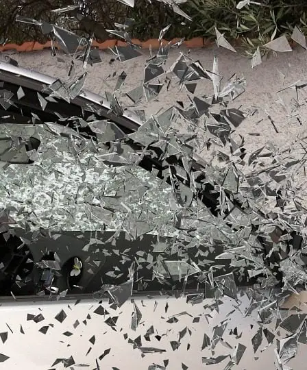 Personne transportée à l'hôpital après un accident à Buskerud 30 Personne transportée à l'hôpital après un accident à Buskerud - 29
