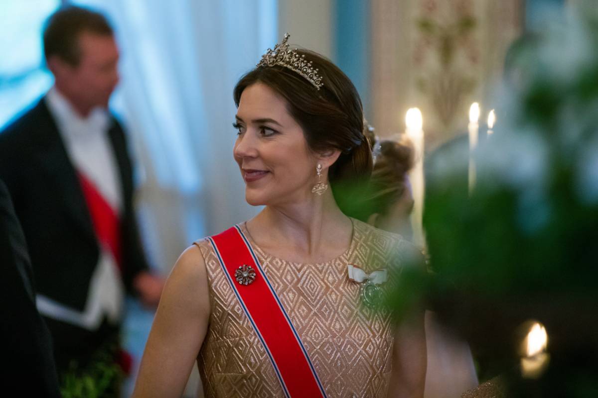 La princesse héritière Mary du Danemark testée positive au corona 4 La princesse héritière Mary du Danemark testée positive au corona - 3