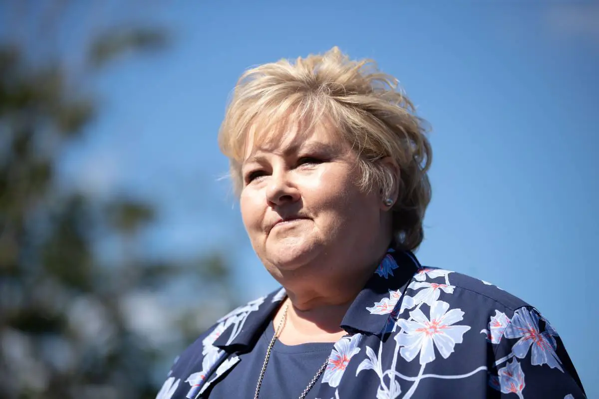 Erna Solberg doit entrer en quarantaine - son mari a été testé positif pour COVID-19 4 Erna Solberg doit entrer en quarantaine - son mari a été testé positif pour COVID-19 - 3