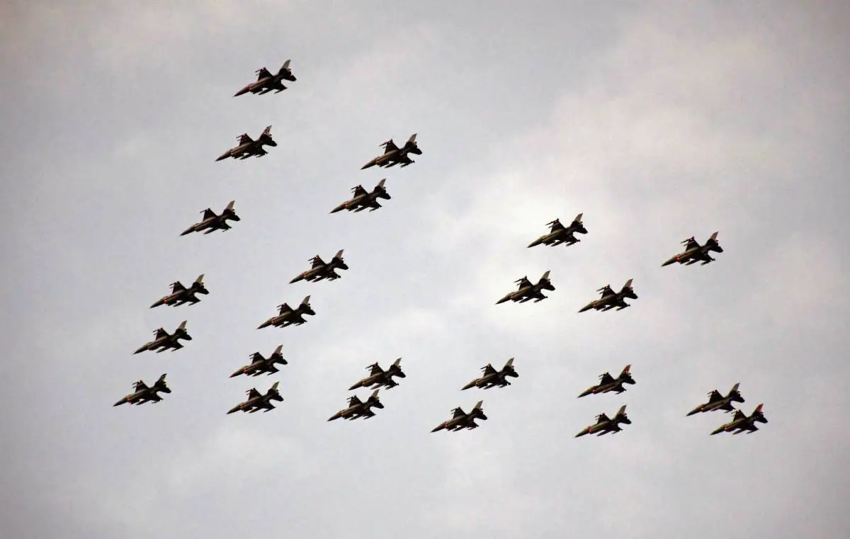La Roumanie veut acheter 32 avions de chasse norvégiens F-16 pour 454 millions de couronnes 4 La Roumanie veut acheter 32 avions de chasse norvégiens F-16 pour 454 millions de couronnes - 3