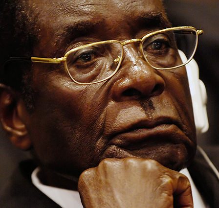 Le président zimbabwéen Mugabe (93) ne montre aucun signe de démission 11 Le président zimbabwéen Mugabe (93) ne montre aucun signe de démission - 10