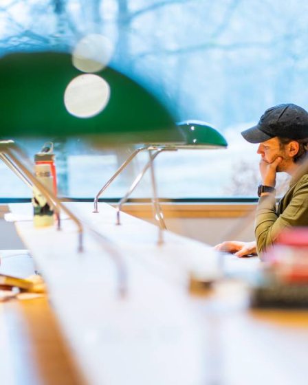 Les étudiantes infirmières doivent assister aux examens en personne - certaines s'inquiètent du contrôle des infections - 13