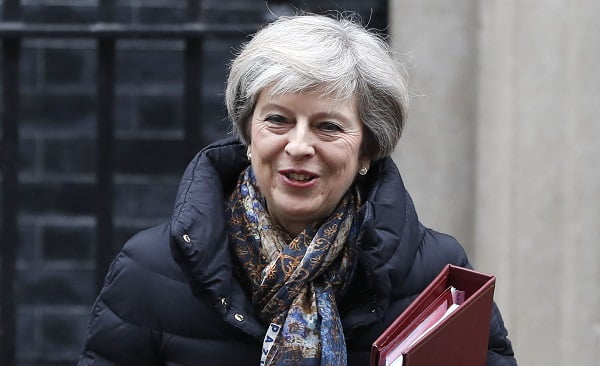 Theresa May annonce qu'elle renouvellera ses relations avec les États-Unis 4 Theresa May annonce qu'elle renouvellera ses relations avec les États-Unis - 3