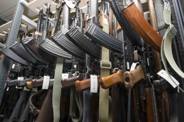 Les armes à feu illégales peuvent être remises de manière anonyme - 18