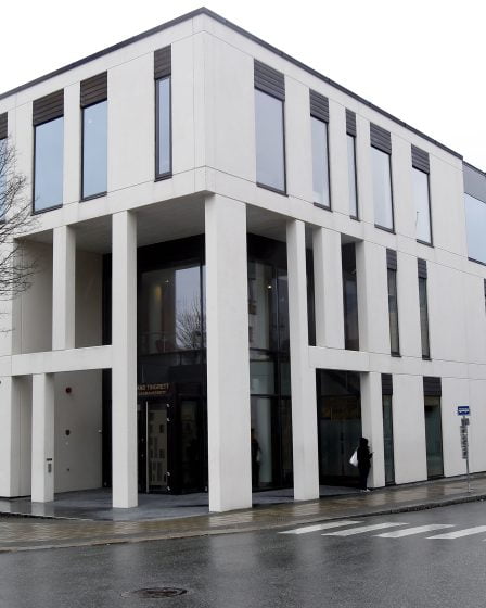 Un policier pourrait perdre son emploi après des allégations de sexe 14 Un policier pourrait perdre son emploi après des allégations de sexe - 13