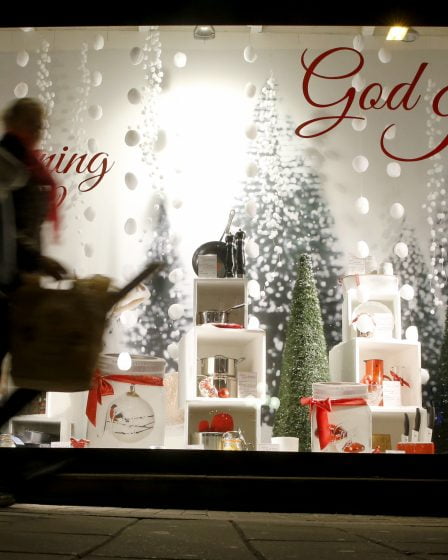 Les voleurs de Noël volent près de 400 millions 14 Les voleurs de Noël volent près de 400 millions - 13