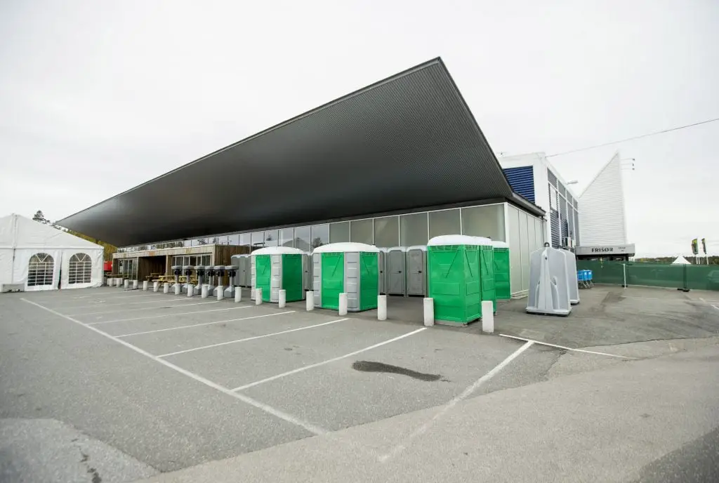 De nouveaux réfugiés arrivent dans le centre de réfugiés de Råde 4 De nouveaux réfugiés arrivent dans le centre de réfugiés de Råde - 3