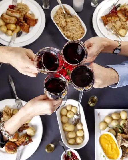 Les parents s'inquiètent de l'excès d'alcool à Noël 14 Les parents s'inquiètent de l'excès d'alcool à Noël - 13