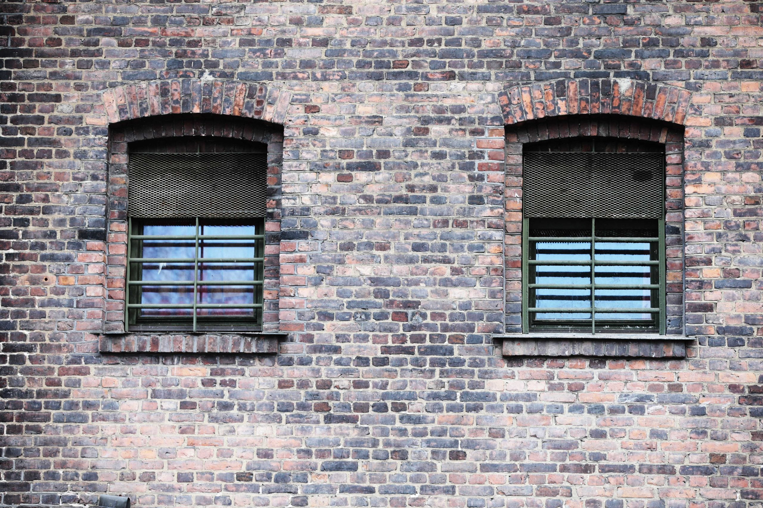 Des Roumains emprisonnés dans une boîte à pilules à Stavanger 4 Des Roumains emprisonnés dans une boîte à pilules à Stavanger - 3