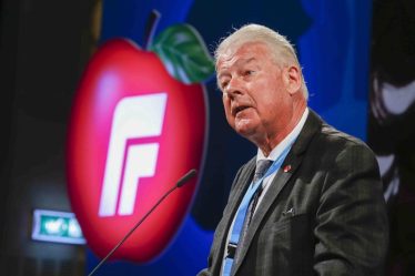 Hagen veut interdire le hijab aux employés municipaux d'Oslo - 20