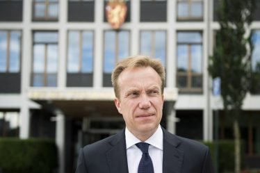 Discours de Brende sur le piratage : - Ingérence inacceptable - 16