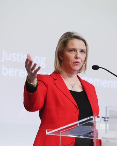 Sylvi Listhaug propose de nouvelles règles pour le regroupement familial 18 Sylvi Listhaug propose de nouvelles règles pour le regroupement familial - 17