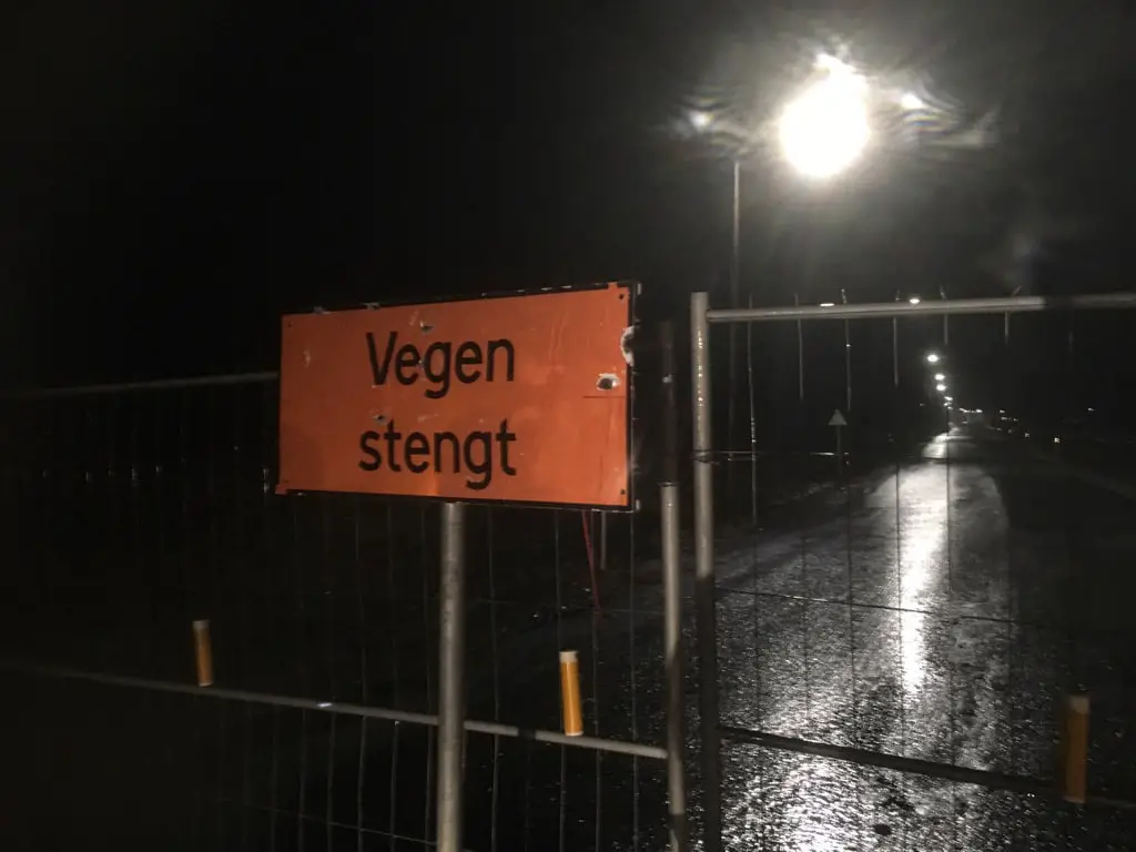 Longyearbyen se prépare pour la tempête 4 Longyearbyen se prépare pour la tempête - 3