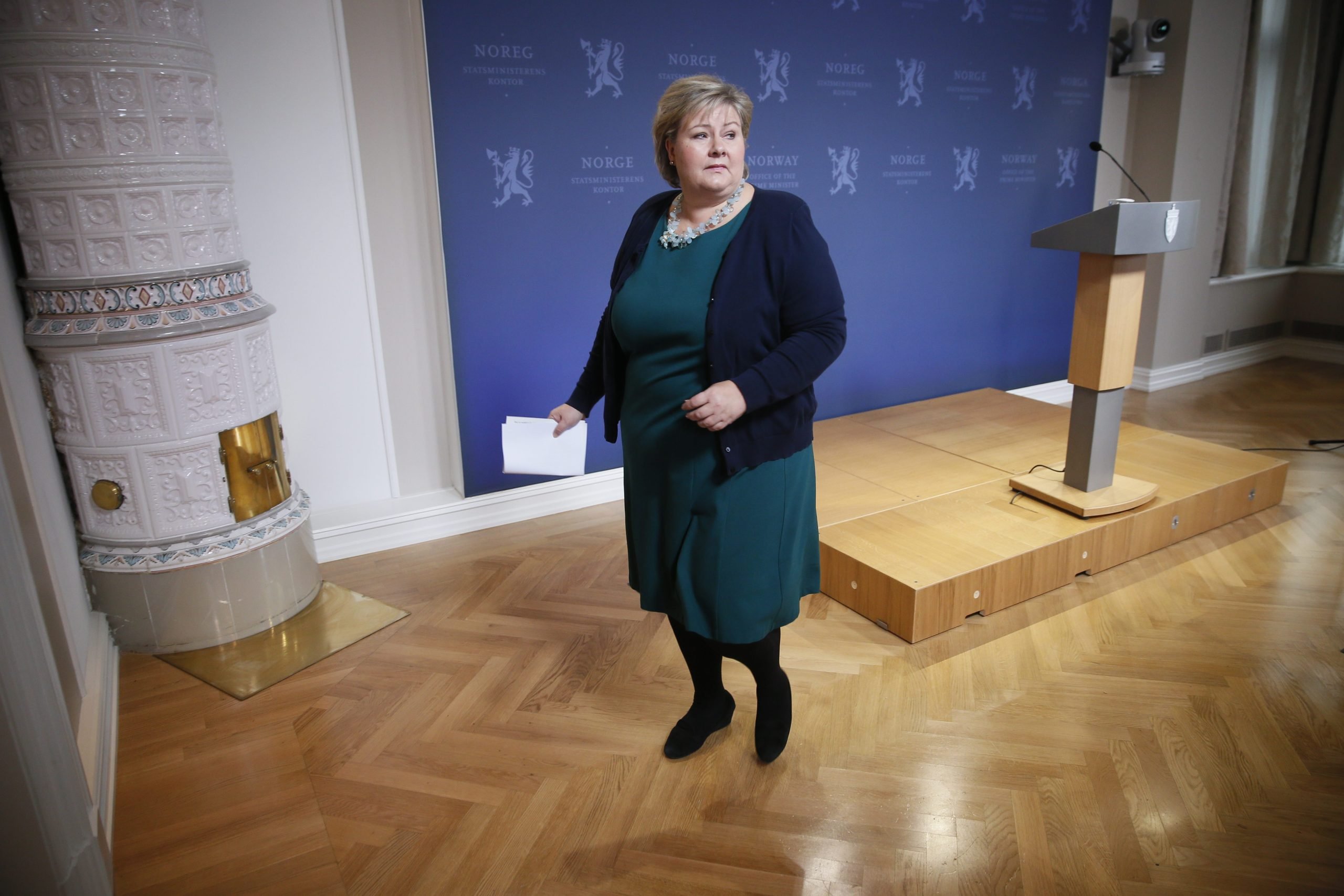 Solberg dit que la Norvège poursuivra sa coopération avec les États-Unis 4 Solberg dit que la Norvège poursuivra sa coopération avec les États-Unis - 3