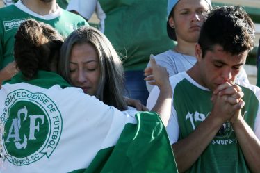 Le Brésil pleure la perte de héros du football - 19