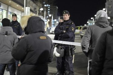 La police suédoise traque les coupables - 20