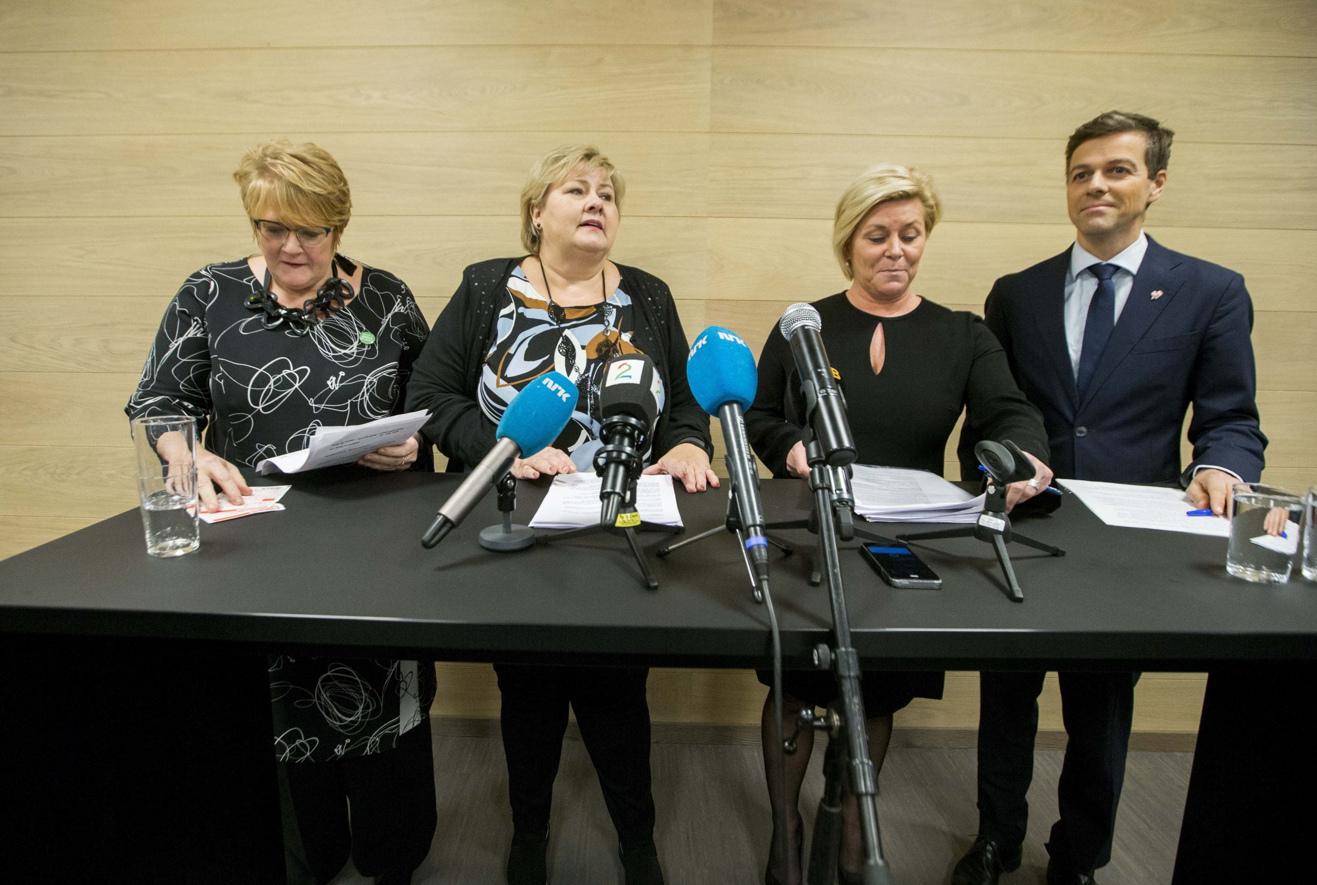 Solberg dit 'J'ai écouté le Kristelig Folkeparti (KrF) et Venstre (gauche)' 4 Solberg dit 'J'ai écouté le Kristelig Folkeparti (KrF) et Venstre (gauche)' - 3