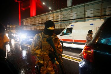 15 étrangers parmi 39 morts à Istanbul - 18