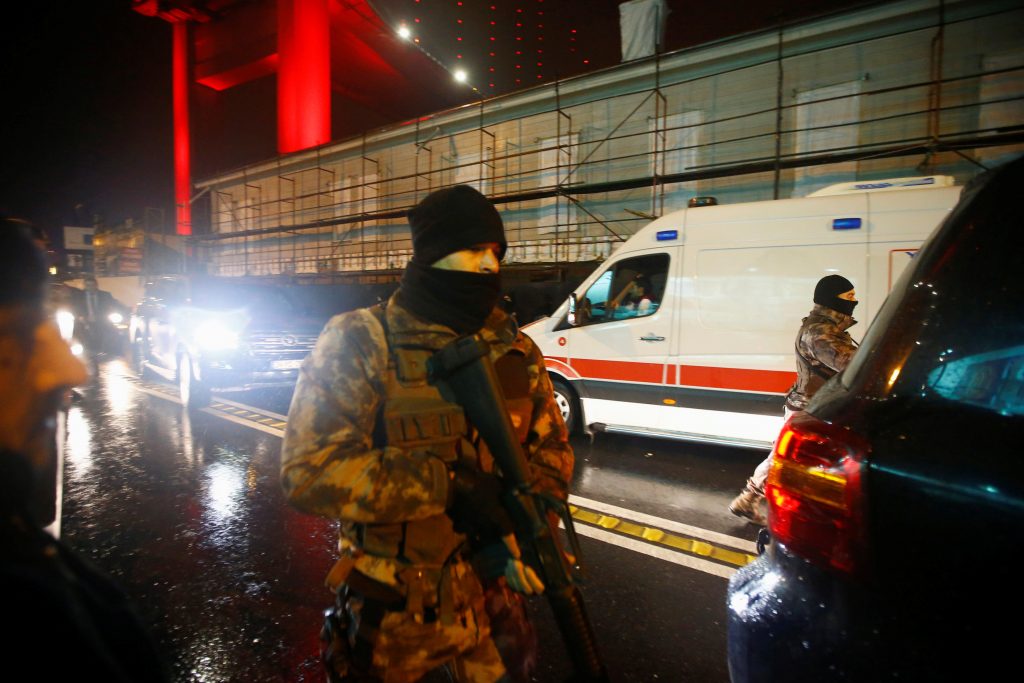 15 étrangers parmi 39 morts à Istanbul 4 15 étrangers parmi 39 morts à Istanbul - 3