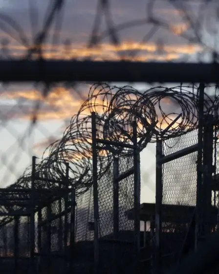 Les États-Unis envoient dix détenus de Guantanamo à Oman 8 Les États-Unis envoient dix détenus de Guantanamo à Oman - 7