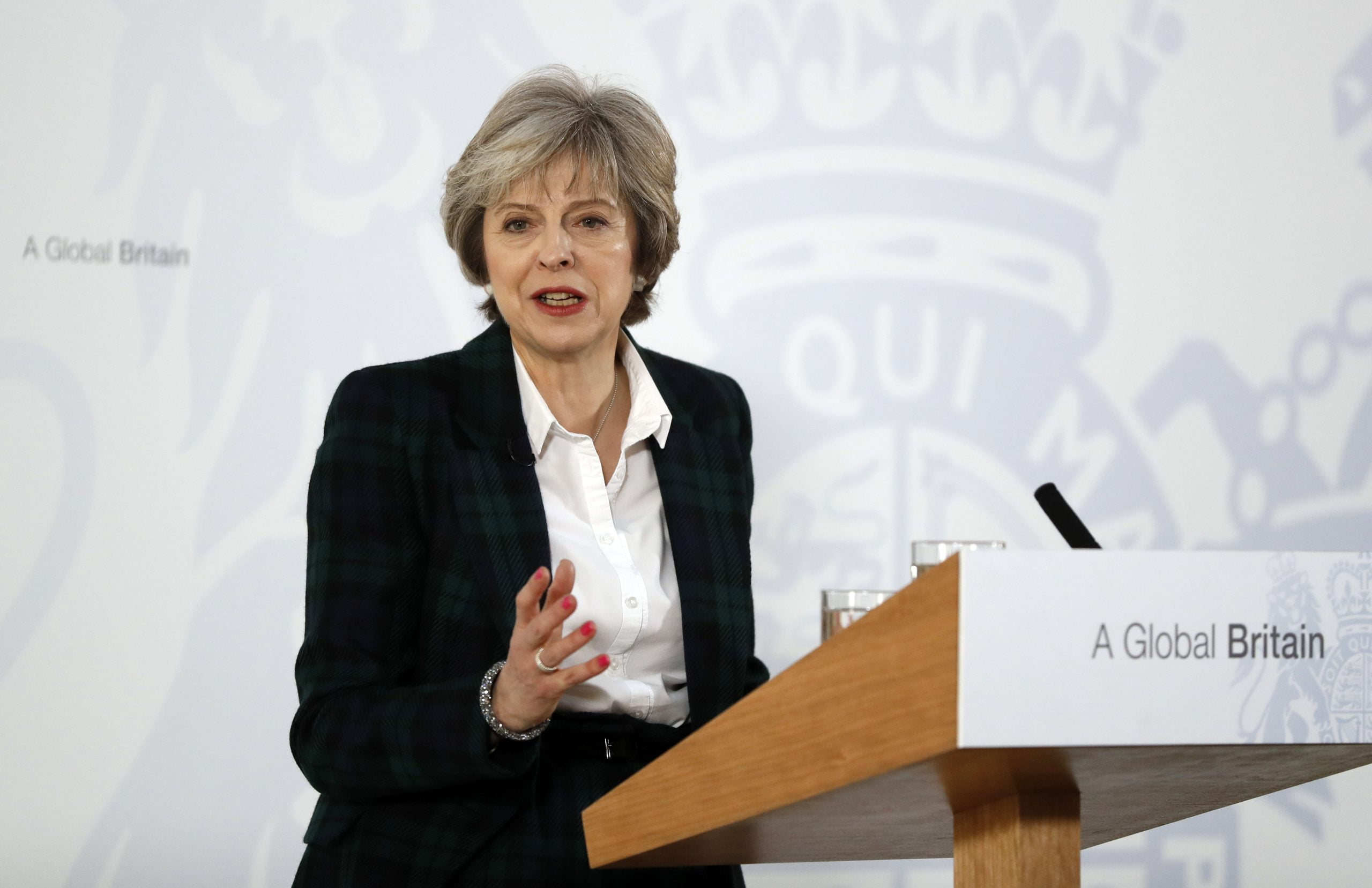 Theresa May met en garde contre une rupture totale avec l'UE 4 Theresa May met en garde contre une rupture totale avec l'UE - 3