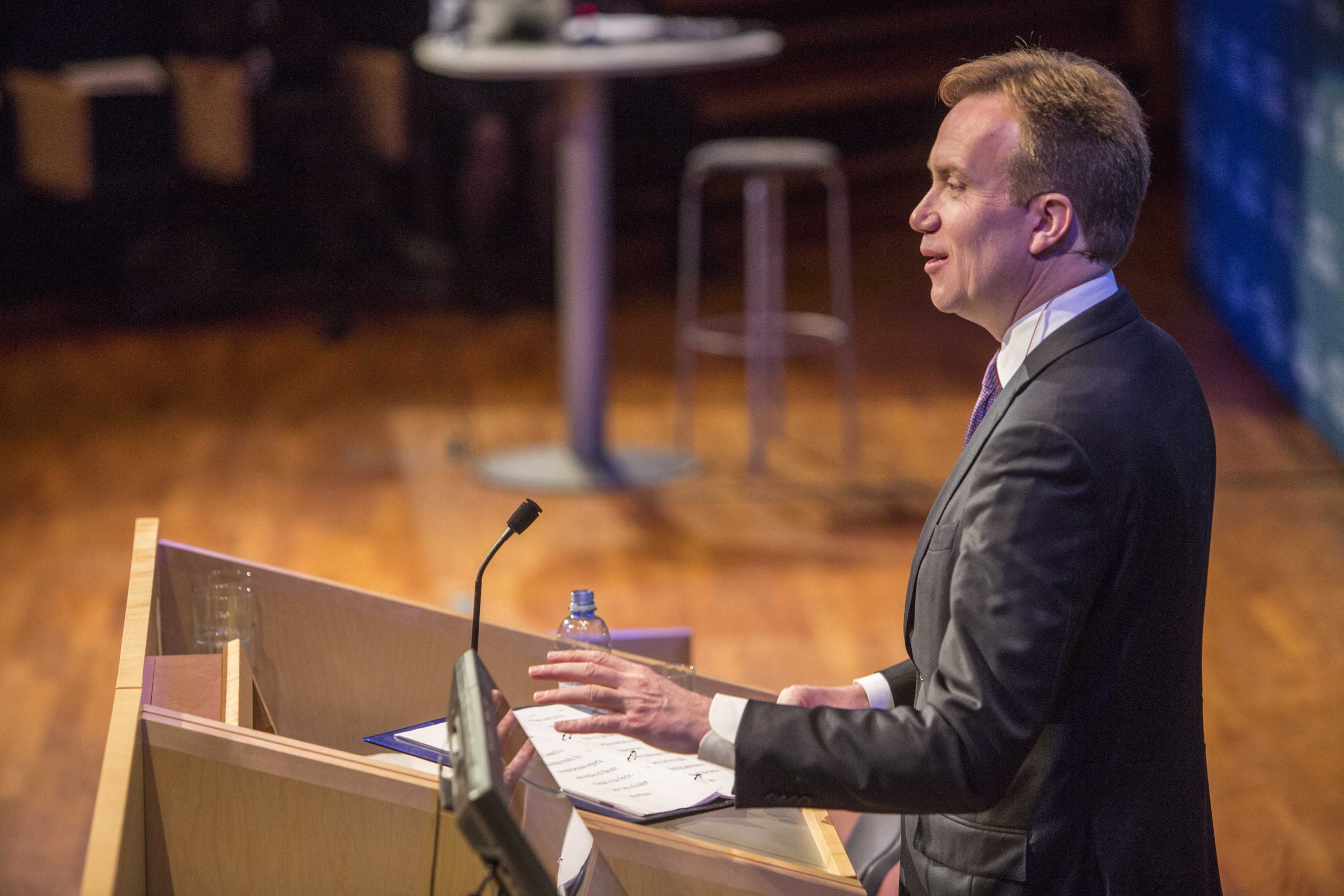 Brende envisage plus d'argent pour les réfugiés en Europe 4 Brende envisage plus d'argent pour les réfugiés en Europe - 3