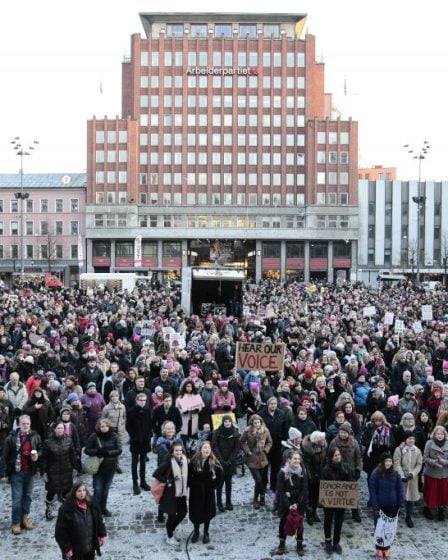Manifestations contre Trump et pour l'égalité à Oslo 14 Manifestations contre Trump et pour l'égalité à Oslo - 13