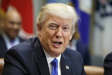 De moins en moins de Norvégiens croient en Trump - 10