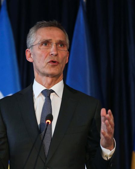 Stoltenberg téléphoné par le président Trump dimanche 2 Stoltenberg téléphoné par le président Trump dimanche - 1