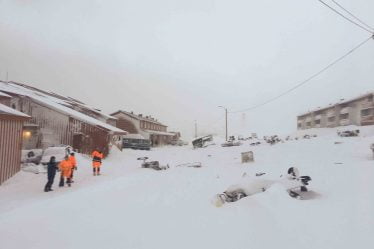 Plus de 200 évacués après une avalanche au Svalbard - 16