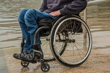 Le directeur de la santé s'inquiète du doublement des pensions d'invalidité pour les jeunes - 18