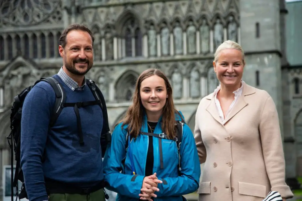 Nidaros Ingrid Haakon Mette Marit Crown Pribce