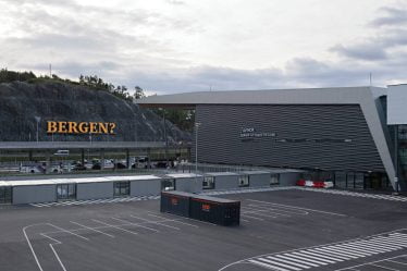 Plusieurs avions atterrissant à l'aéroport de Bergen redirigés en raison de la tempête - 16