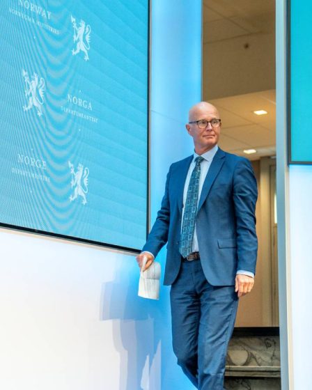 Directeur de la santé Bjørn Guldvog: Encore nécessaire de mettre en place des mesures corona - 4