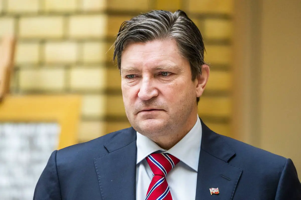 Le Parti du progrès critique la visite des talibans en Norvège : "Organisation terroriste islamiste" 4 Le Parti du progrès critique la visite des talibans en Norvège : "Organisation terroriste islamiste" - 3