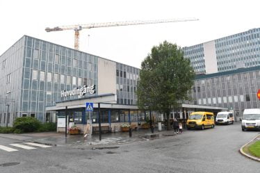 Pénurie de lits signalée dans les hôpitaux de Stockholm - 27