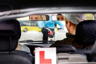 Plus de Norvégiens ont passé l'examen du permis de conduire pendant la pandémie - 21